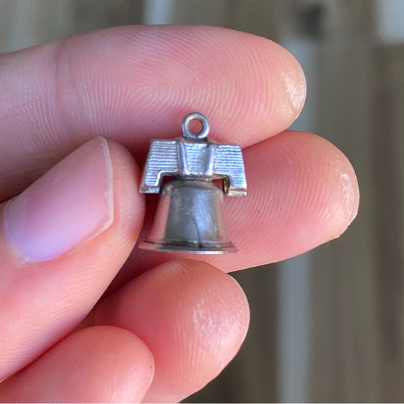 Rare Vintage Tiny Little Bell Jewelry Charm - Picture 6 of 8